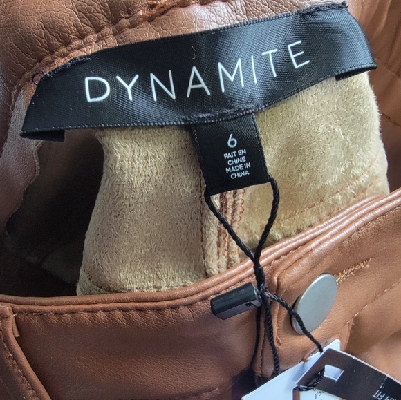 *Host Pick* NWT Size 6 Dynamite Vegan Leather Straight Leg Pants - Picture 5 of 6